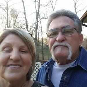 Meet your Posher, Lena